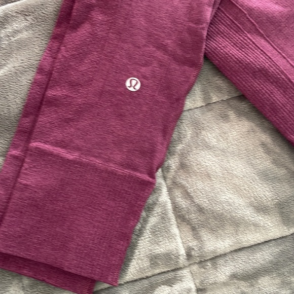 Lululemon leggings - Picture 2 of 3